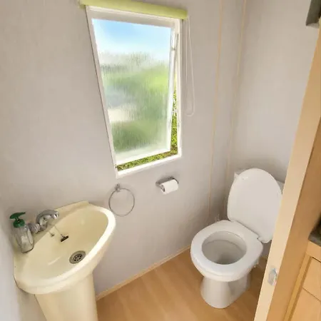 Mobil-home En Pleine Campagne Avec Piscine אתר קמפינג Castelnau-de-Montmiral